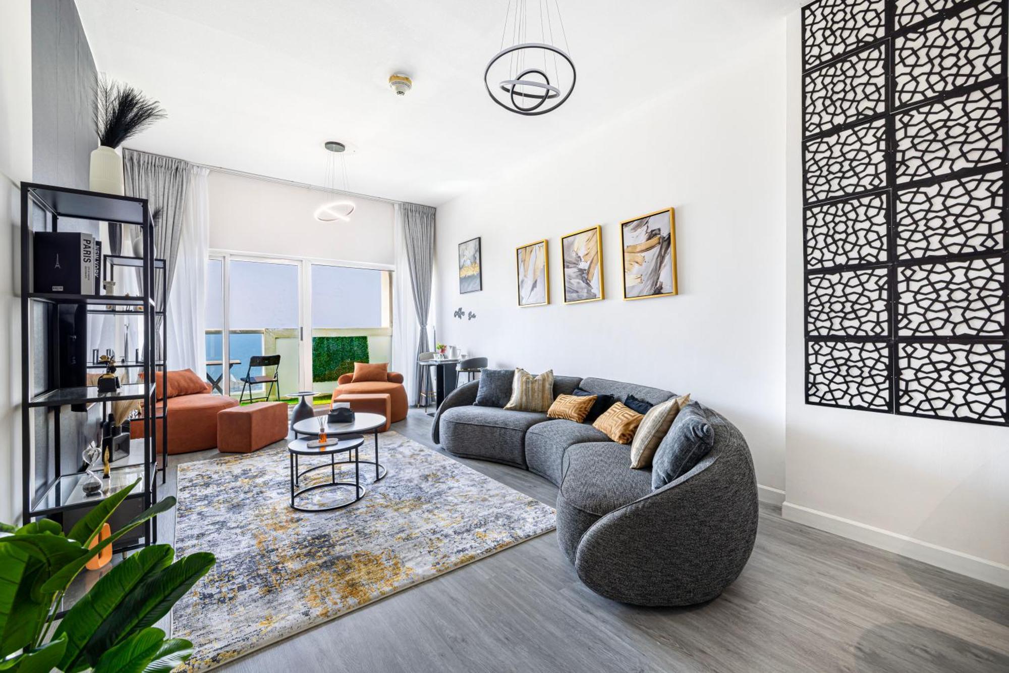 Sleek Nordic Style Seaview